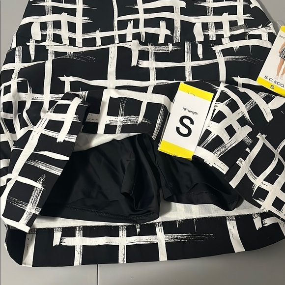 3/25$ (Mix)Women's S.C.& CO. Tummy Control Skort Skirt, S, Black&White - Picture 4 of 14